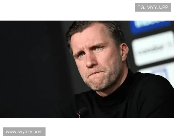 专家炮轰法兰克福新帅执教表现